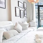 Meydan Bliss Luxurious Studio With Private Balcony
