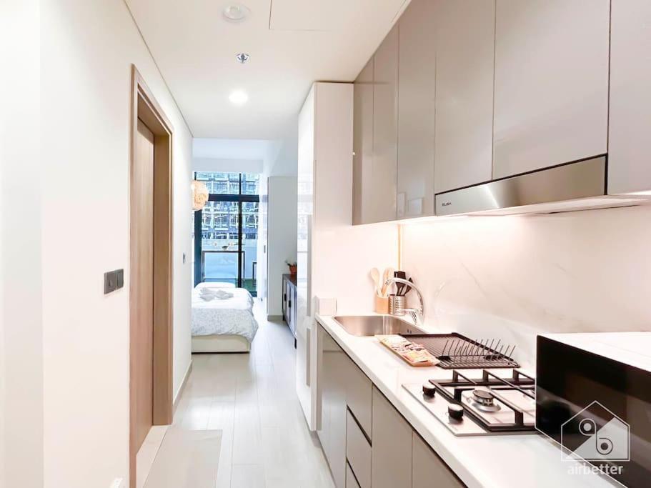Meydan Bliss Luxurious With Private Balcony Apartment Dubai