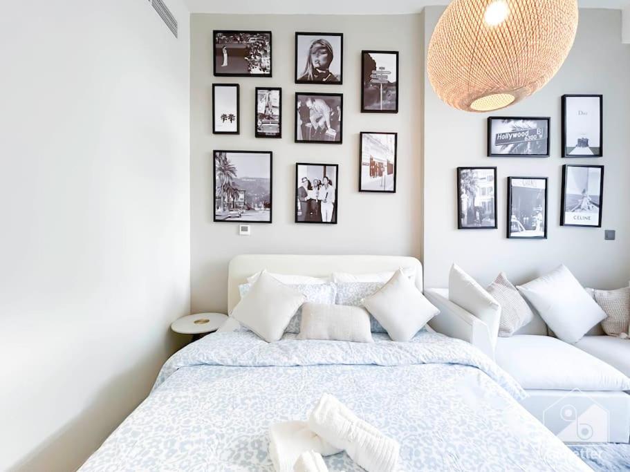 Meydan Bliss Luxurious With Private Balcony Dubai